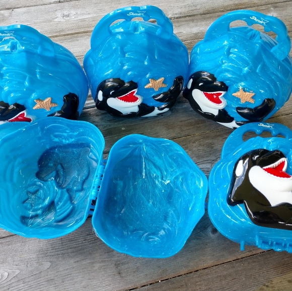 Set of 5 SeaWorld Shamu Lunchboxes - Picture 7 of 7